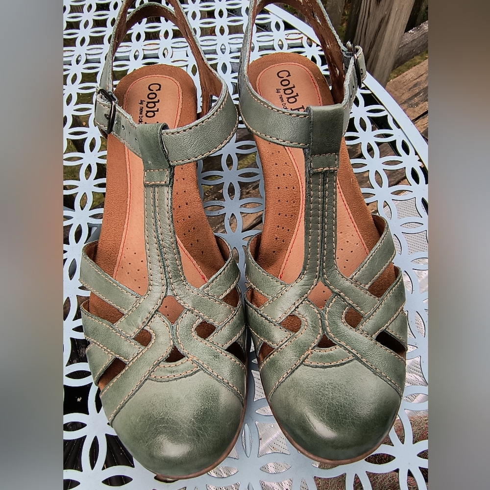 Cobb Hill by New Balance Women's Olive Sandals
